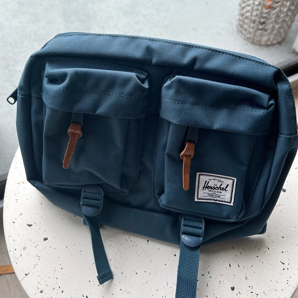 Herschel Eighteen Hip Pack - Blue